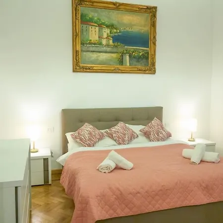 Citylife Brand New Luxury Art Milão